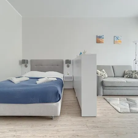 Comfortable Close To The Apartment *