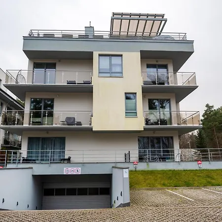 Comfortable Close To The Apartment Pobierowo