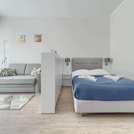 Comfortable Close To The Apartament